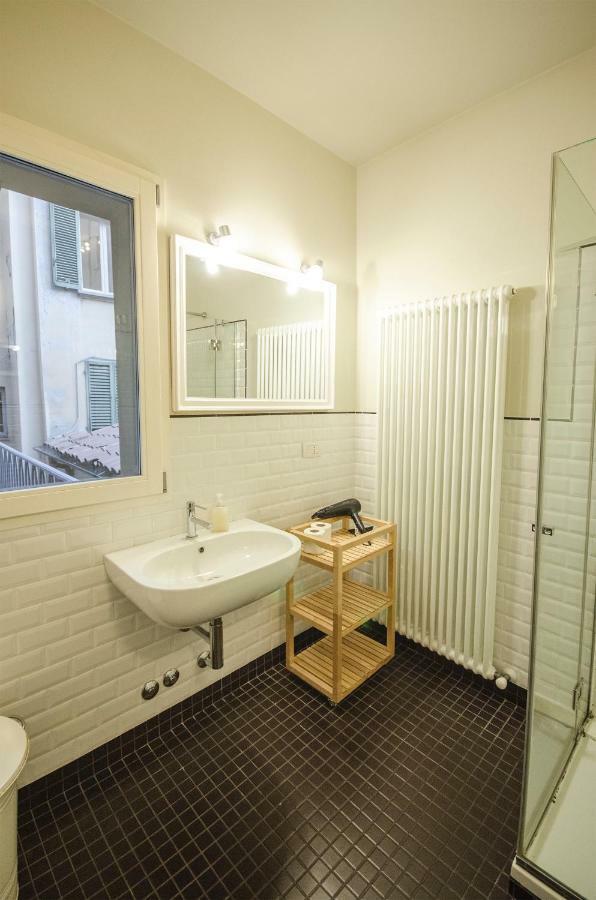 Azeglio Apartment, A Due Passi Da Piazza Maggiore Bologna Luaran gambar