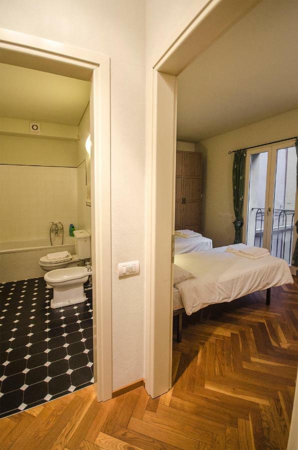 Azeglio Apartment, A Due Passi Da Piazza Maggiore Bologna Luaran gambar