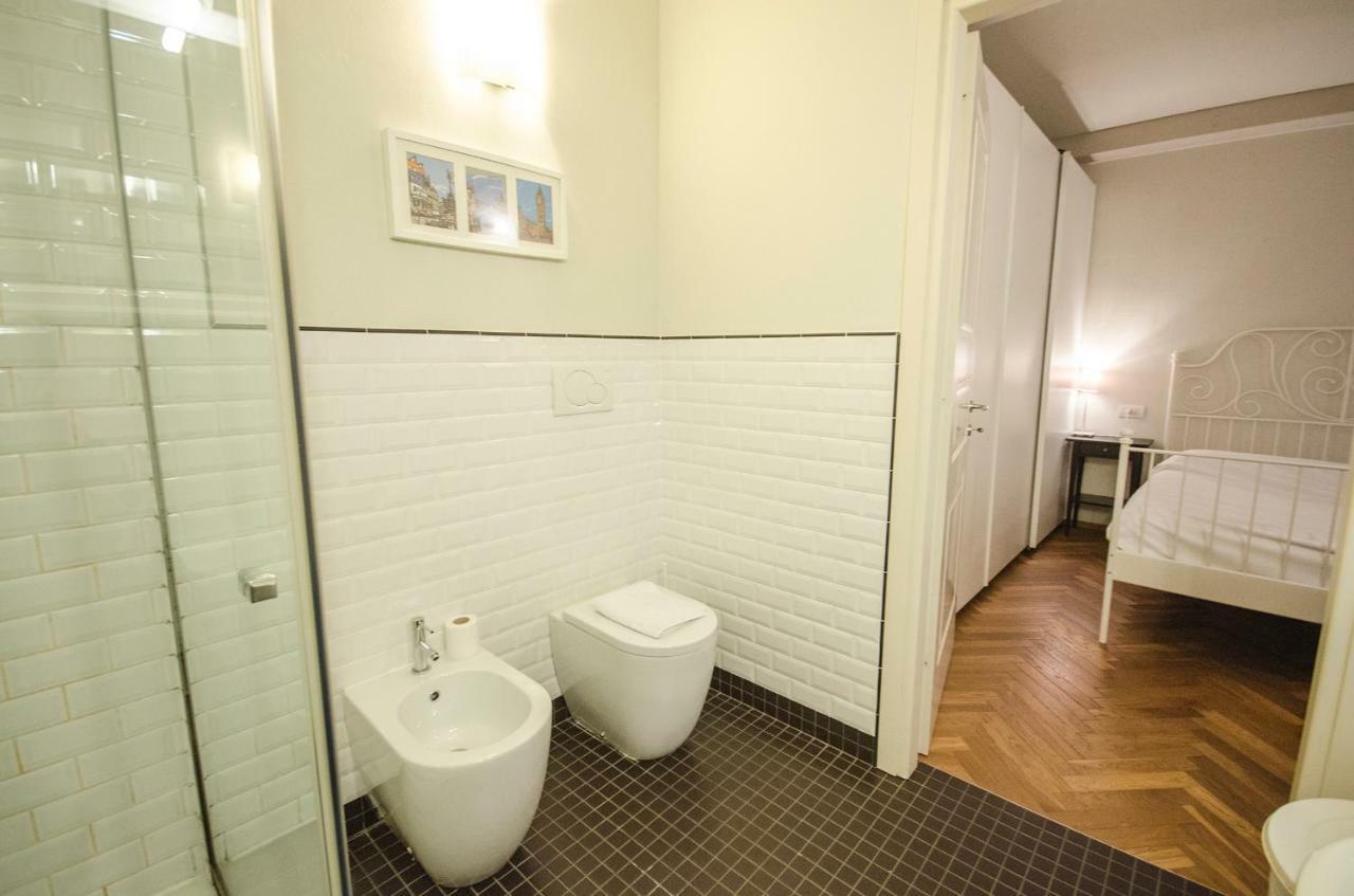 Azeglio Apartment, A Due Passi Da Piazza Maggiore Bologna Luaran gambar